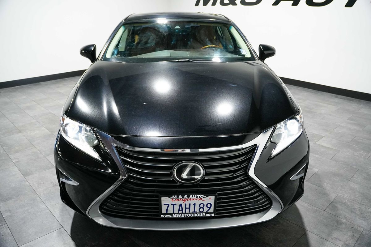 Used 2016 Lexus ES 350 w/ Navigation System Package FWD image 8