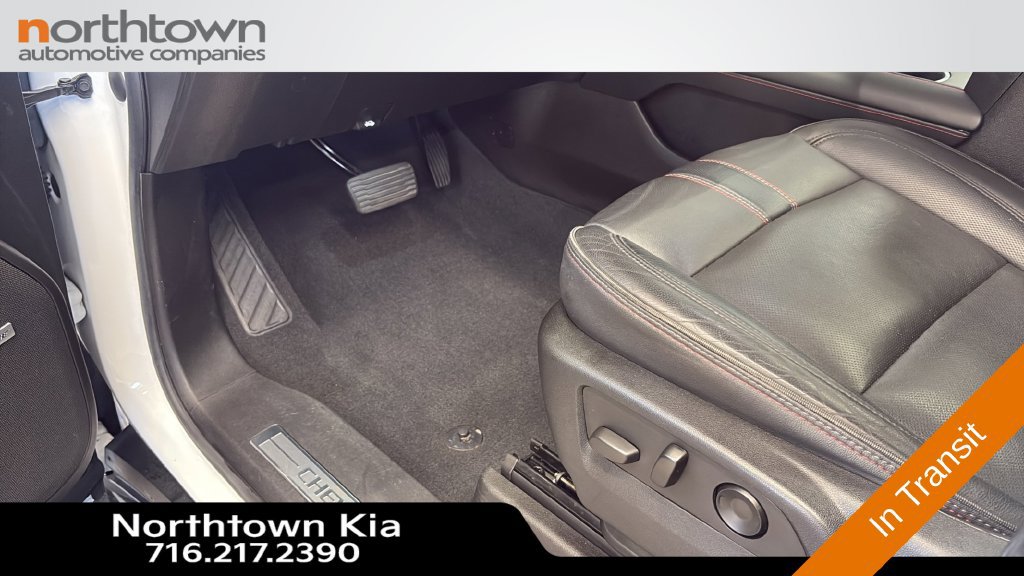 Used 2021 Chevrolet Tahoe RST w/ Luxury Package AWD/4WD image 28