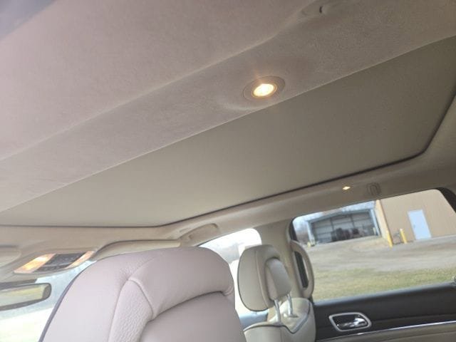 Used 2020 Jeep Grand Cherokee Summit image 11