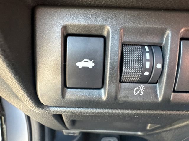 Used 2025 Subaru Legacy Premium image 29