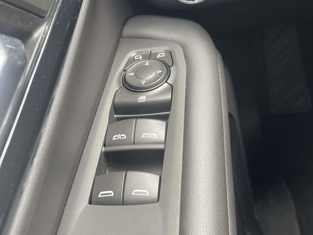 Used 2025 Chevrolet Tahoe Z71 AWD/4WD image 23