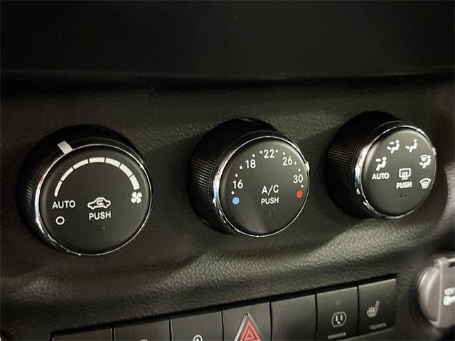 Used 2013 Jeep Wrangler Unlimited Rubicon w/ Dual Top Group image 16