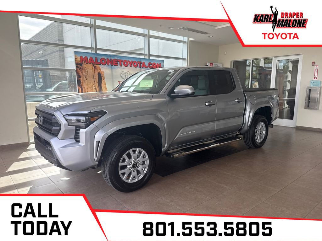 Certified 2025 Toyota Tacoma SR5 AWD/4WD image 1