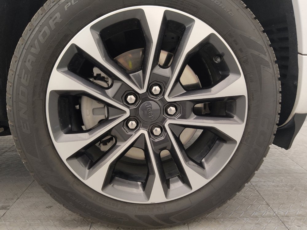 Used 2021 Jeep Grand Cherokee L Overland image 31