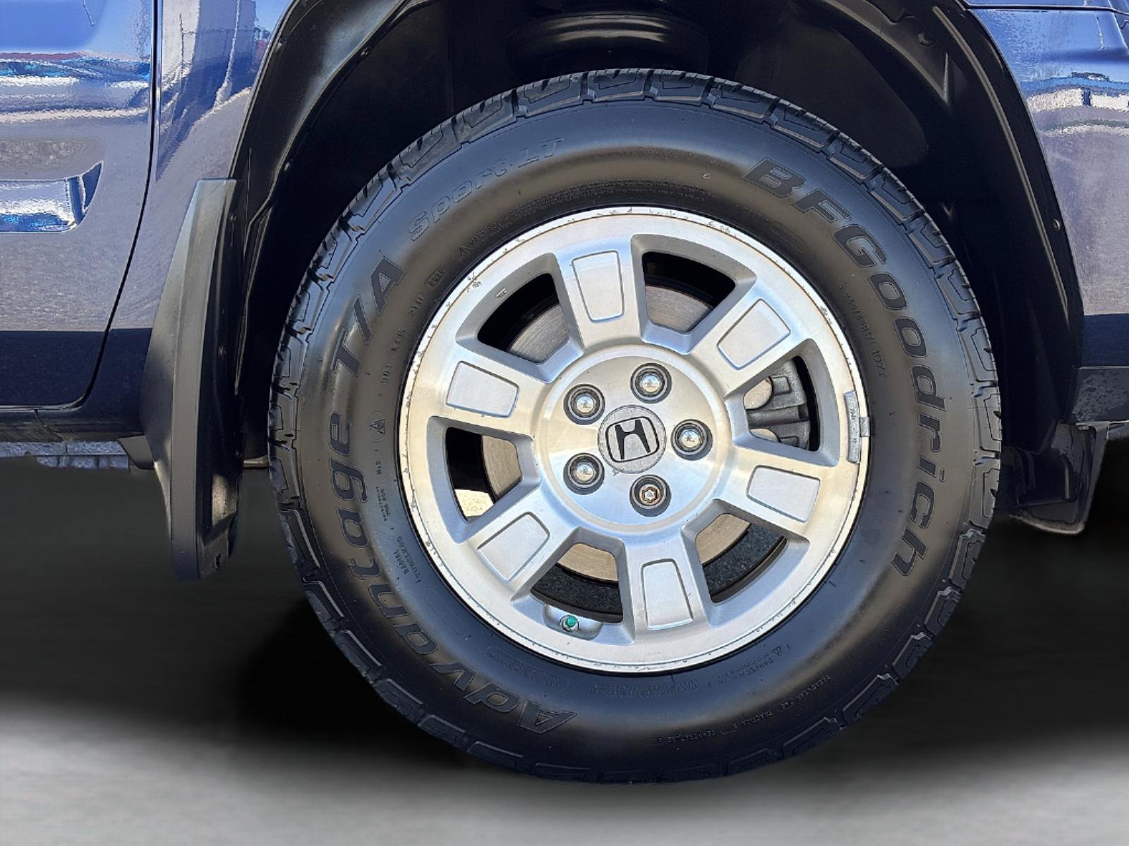 Used 2014 Honda Ridgeline RTS image 10