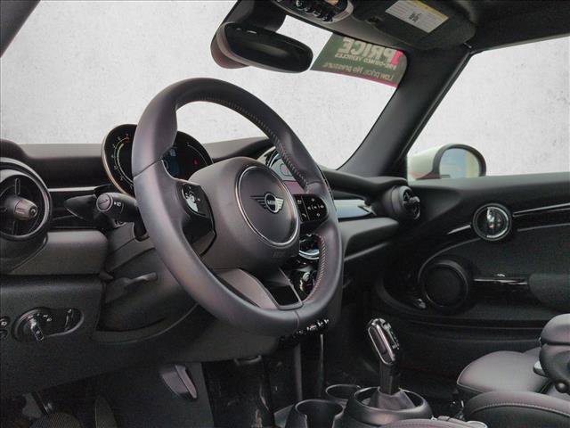 Used 2024 MINI Cooper S FWD image 10
