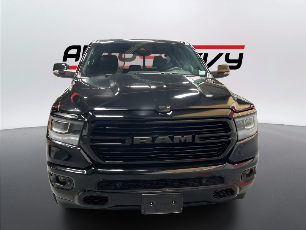 Used 2023 RAM 1500 Laramie AWD/4WD image 2