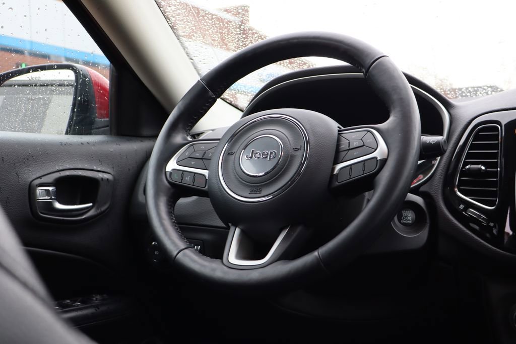 Used 2020 Jeep Compass Latitude image 42