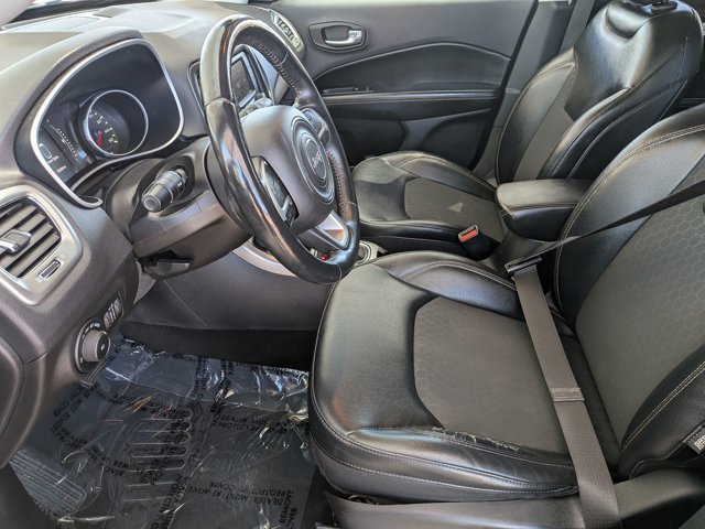 Used 2017 Jeep Compass Latitude image 15