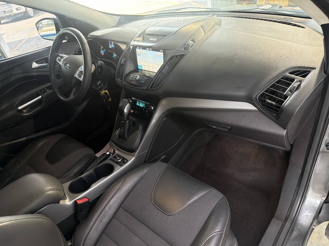 Used 2016 Ford Escape SE w/ SE Chrome Package FWD image 21