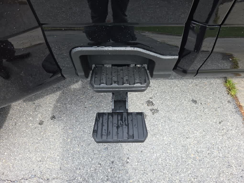 New 2026 Ford F350 Platinum AWD/4WD image 4