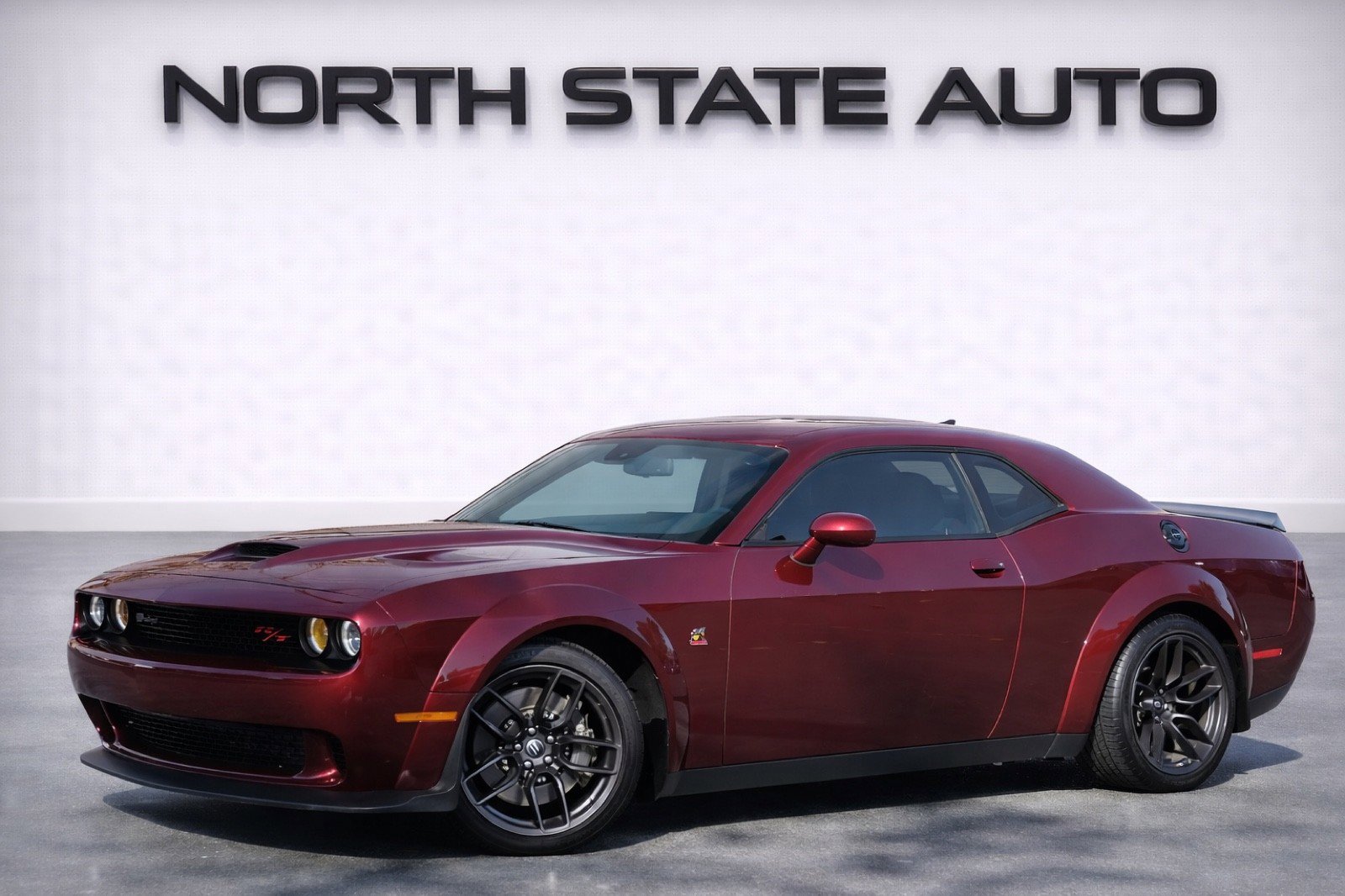 Used 2019 Dodge Challenger R/T Scat Pack image 1
