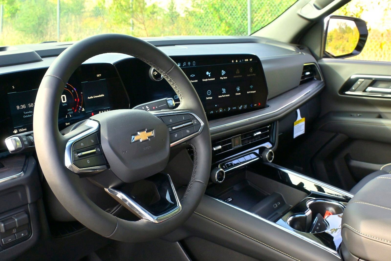 Used 2026 Chevrolet Suburban Premier w/ Sun And Tow Package image 37