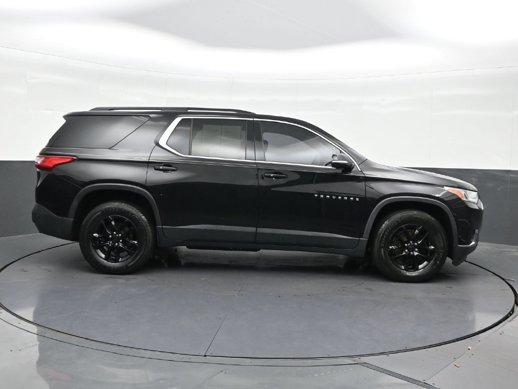 Used 2019 Chevrolet Traverse LT FWD image 7
