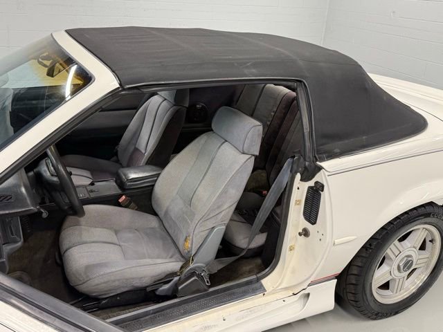 Used 1990 Chevrolet Camaro RS RWD image 17
