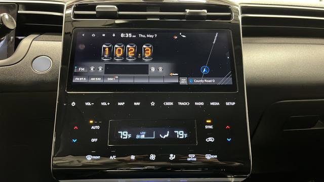 Used 2022 Hyundai Tucson Limited w/ Cargo Package AWD/4WD image 13