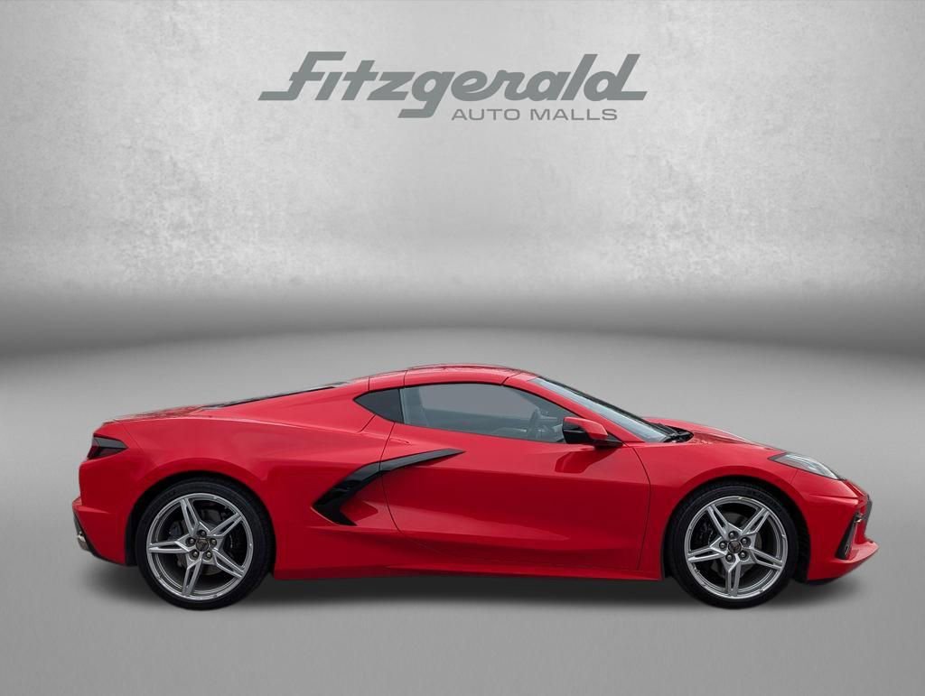 Used 2025 Chevrolet Corvette Stingray Premium Cpe w/ 3LT image 4