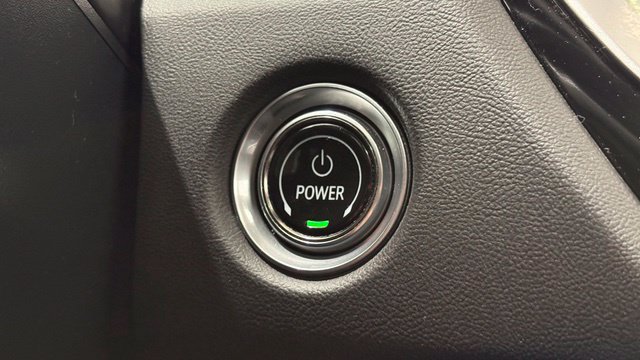 Used 2025 Cadillac Lyriq Luxury AWD/4WD image 38