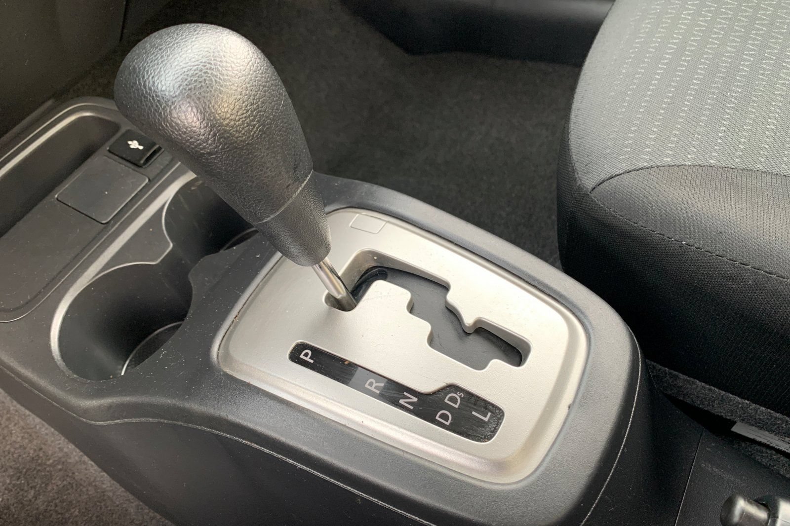 Used 2024 Mitsubishi Mirage G4 ES FWD image 25