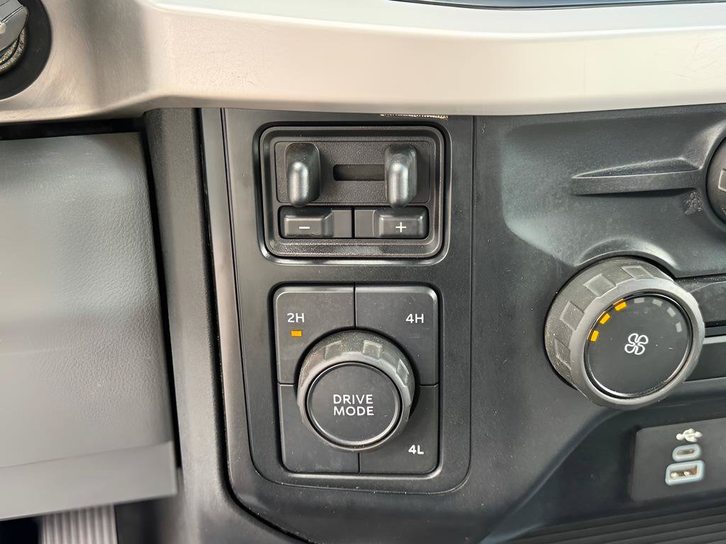 Used 2023 Ford F350 XL w/ Snow Plow Prep Package AWD/4WD image 18