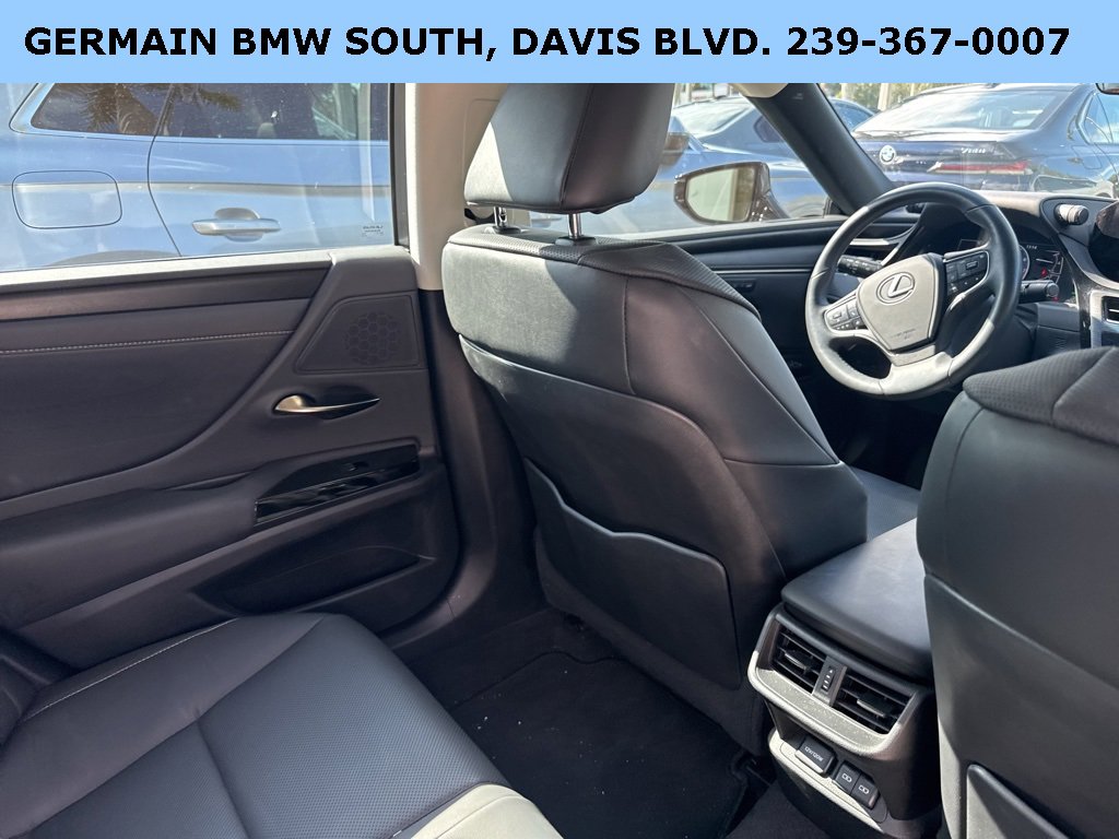 Used 2022 Lexus ES 350 w/ Premium Package image 31