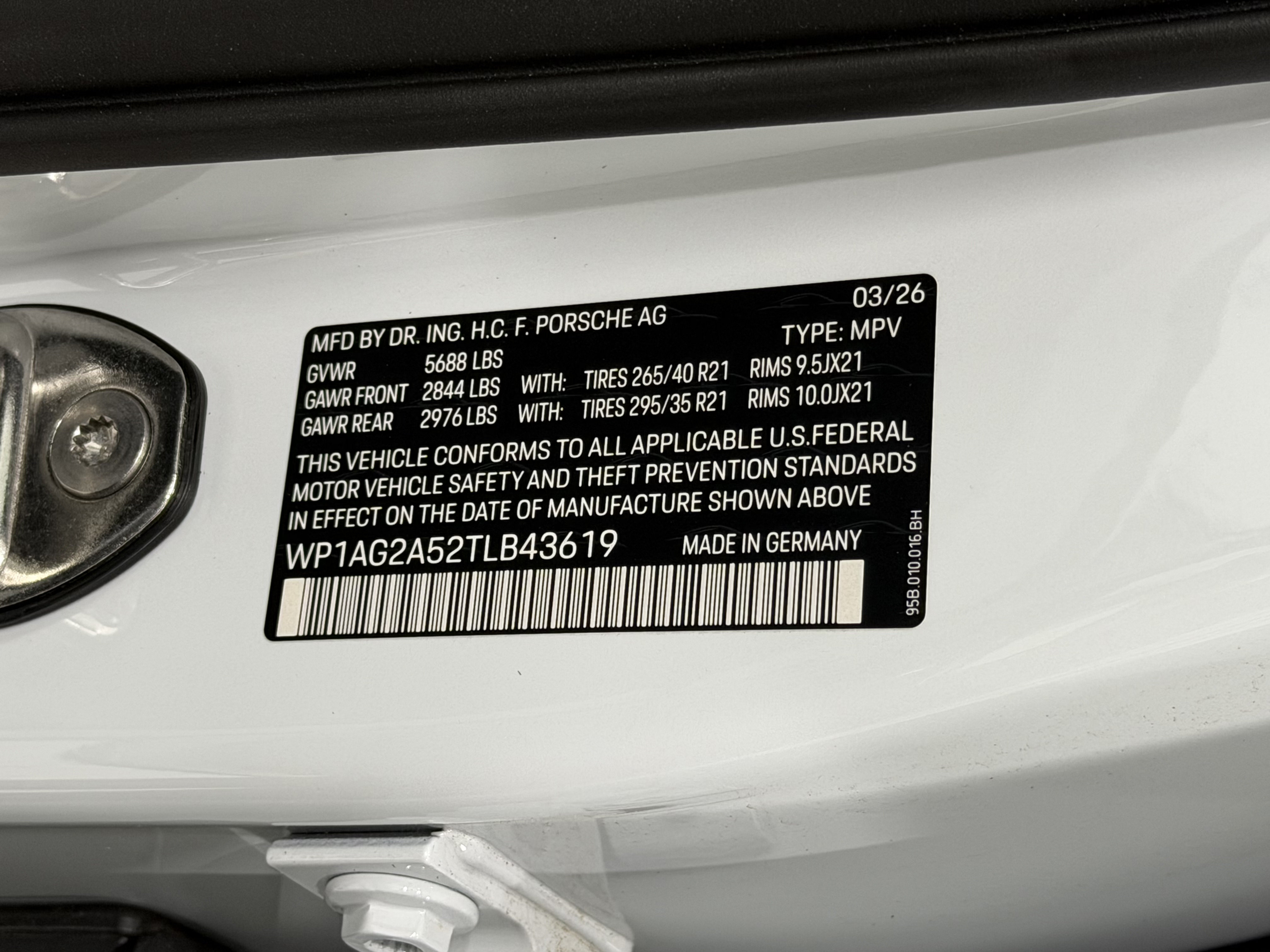 New 2026 Porsche Macan S AWD/4WD image 62