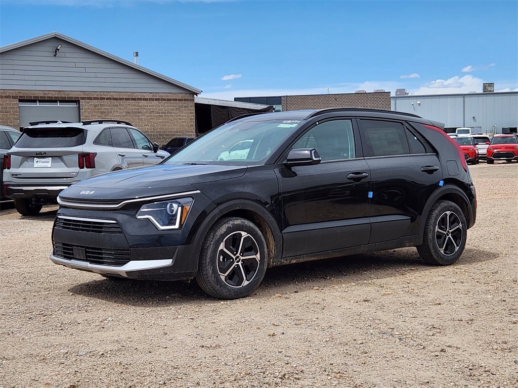 New 2025 Kia Niro EX image 4