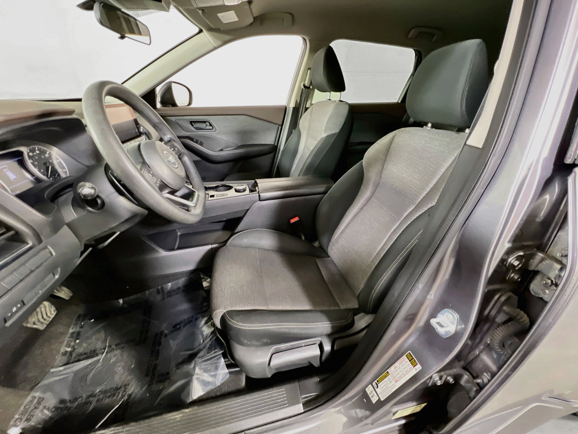 Used 2021 Nissan Rogue S AWD/4WD image 19