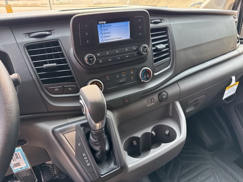 New 2025 Ford Transit 350 Low Roof RWD image 31