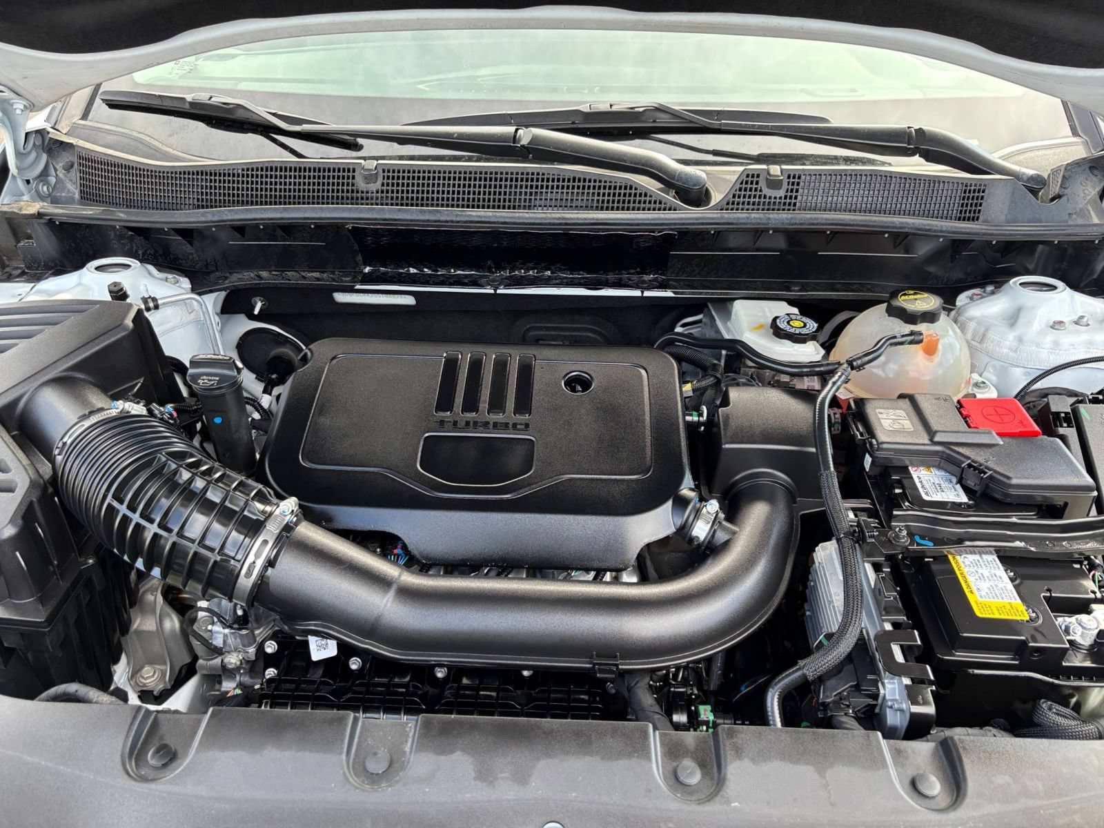 Used 2025 Chevrolet Blazer LT FWD image 32