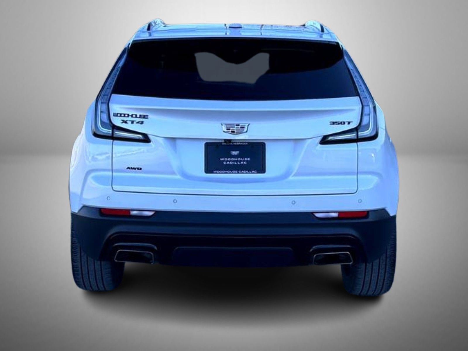 Used 2023 Cadillac XT4 Sport w/ Cold Weather Package image 6