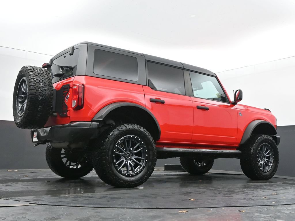 Used 2023 Ford Bronco Black Diamond image 30