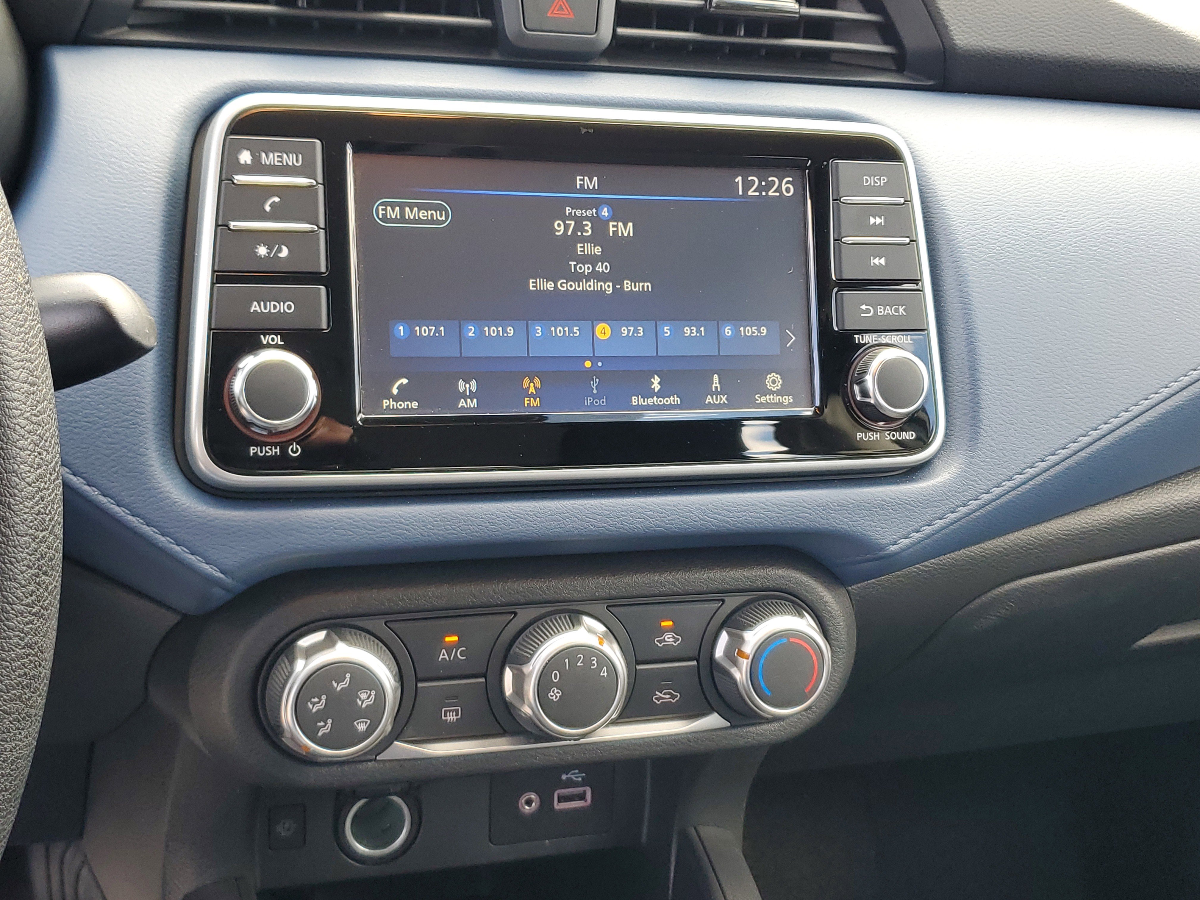 Certified 2025 Nissan Versa SV w/ Trunk Package image 21