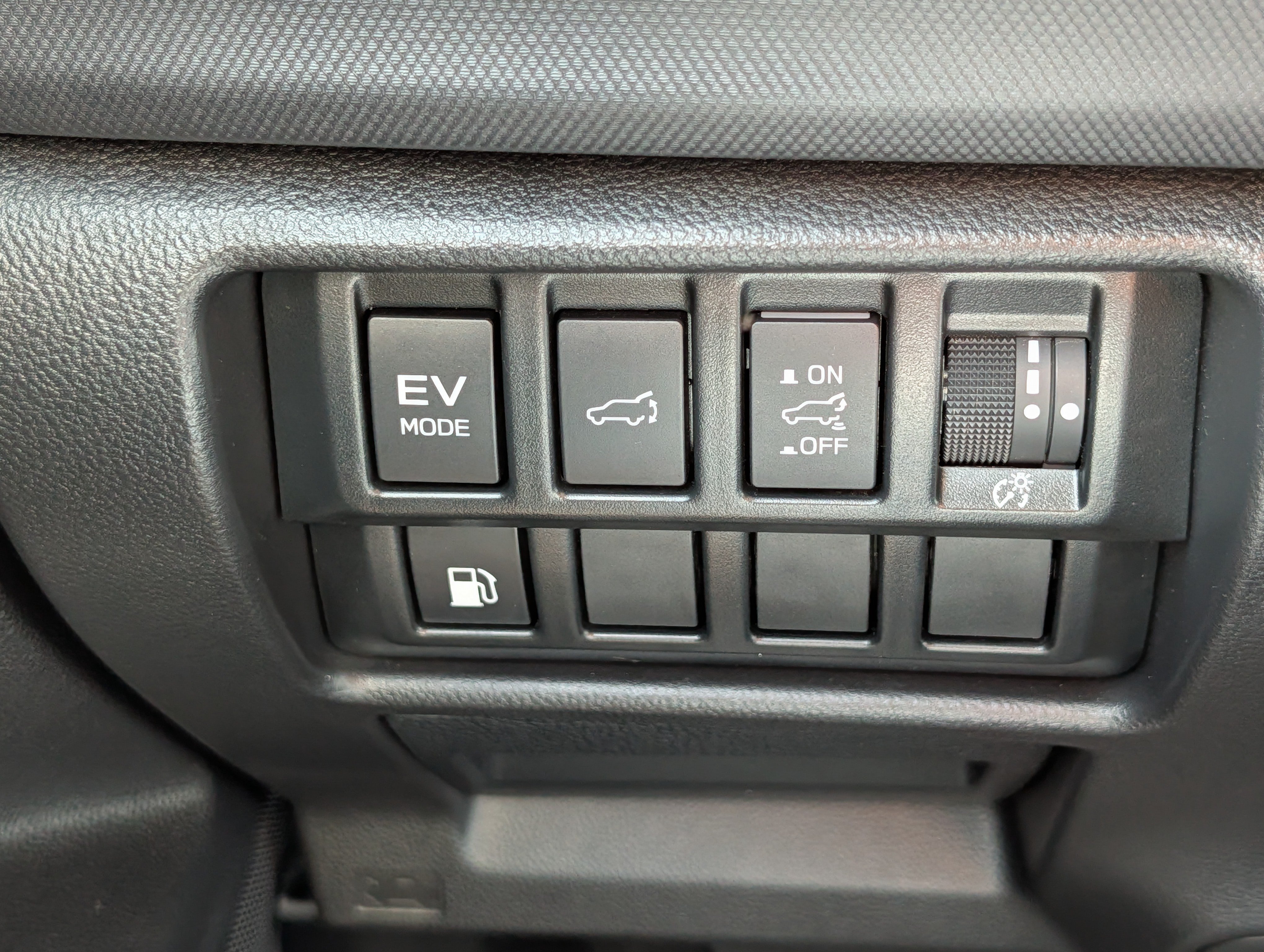 Used 2025 Subaru Forester Limited AWD/4WD image 26