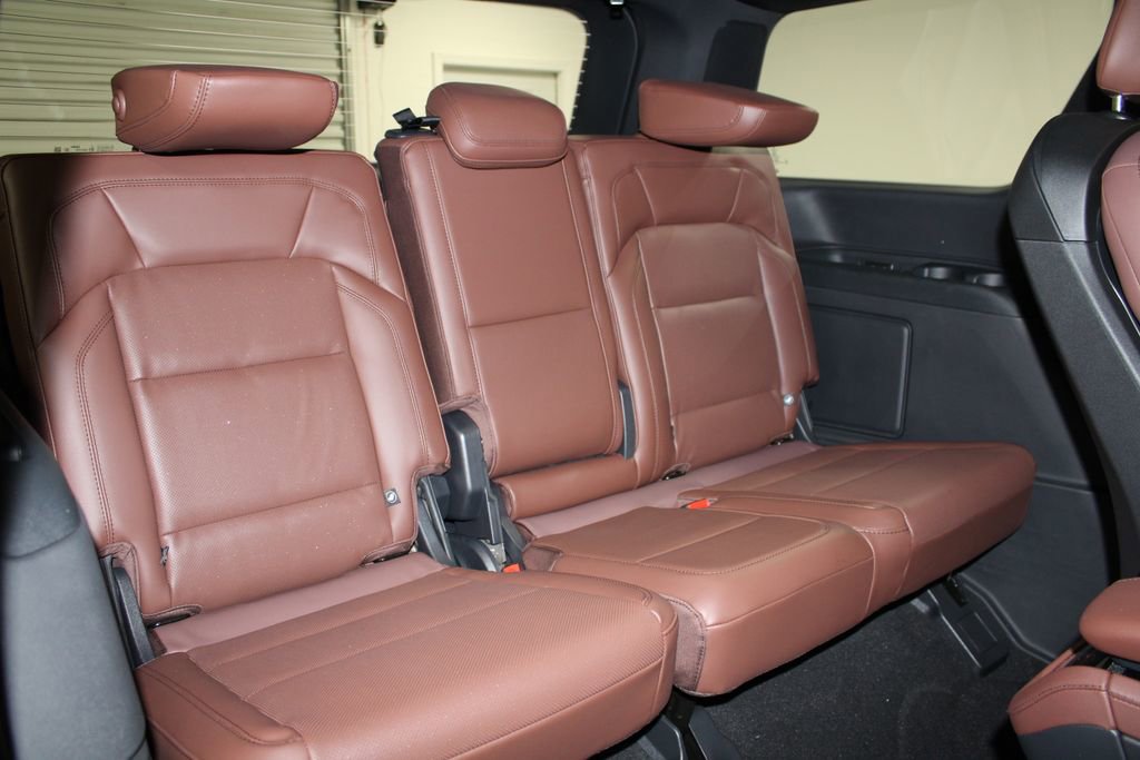 New 2025 Lincoln Navigator Reserve image 36