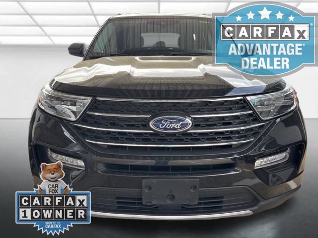 Used 2024 Ford Explorer XLT w/ Equipment Group 202A image 2