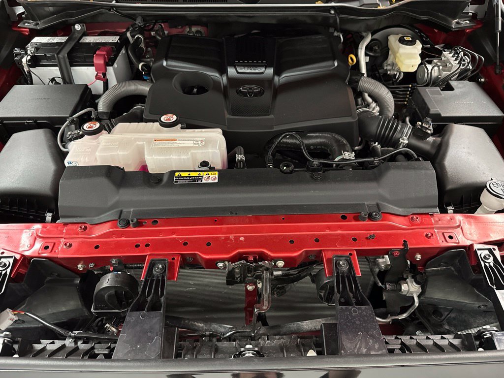 Used 2026 Toyota Tundra Limited AWD/4WD image 34
