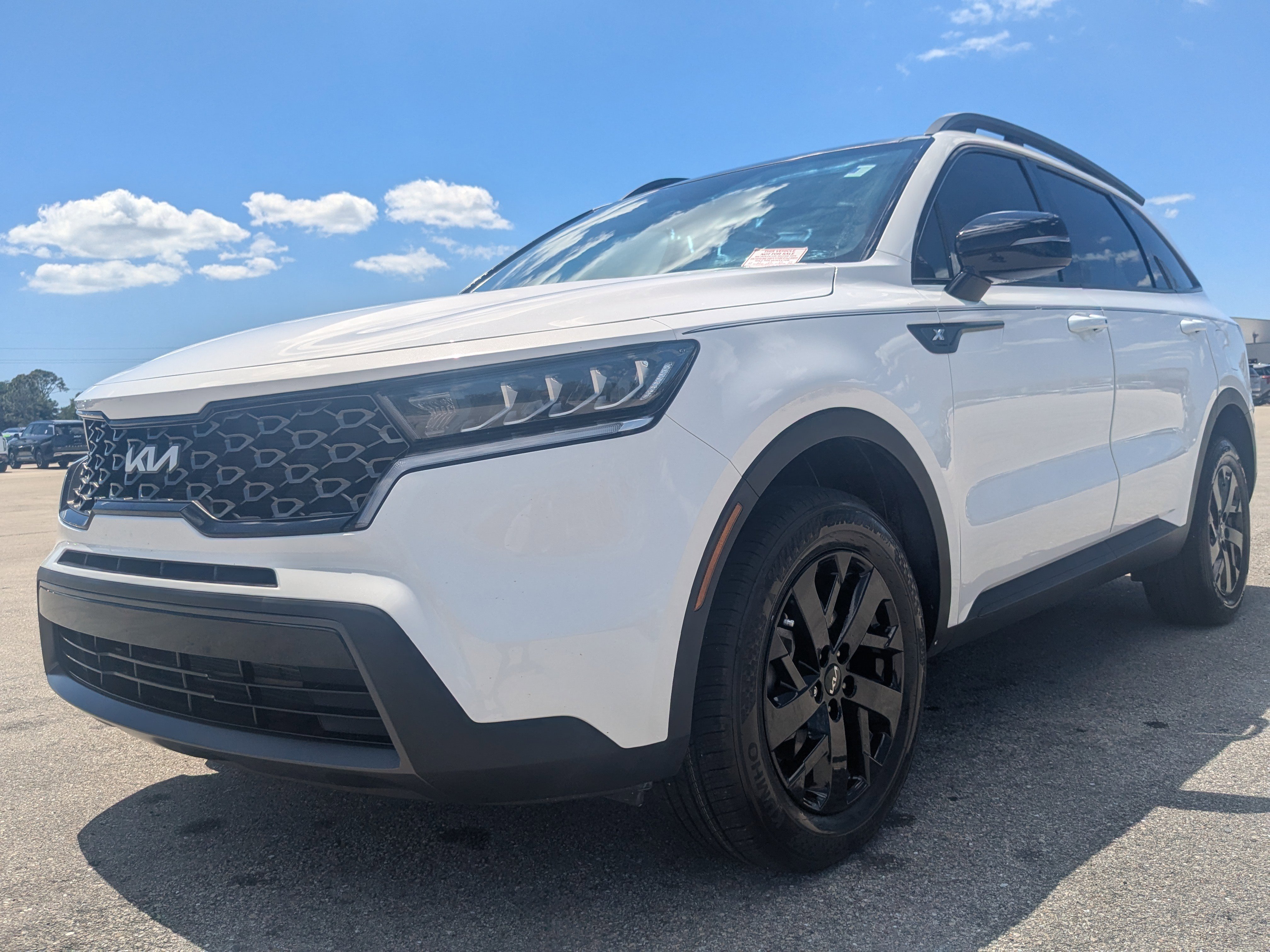 Certified 2023 Kia Sorento S w/ Panoramic Sunroof Package image 9