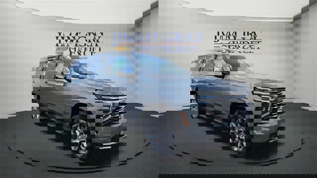 New 2025 Chevrolet Suburban Premier