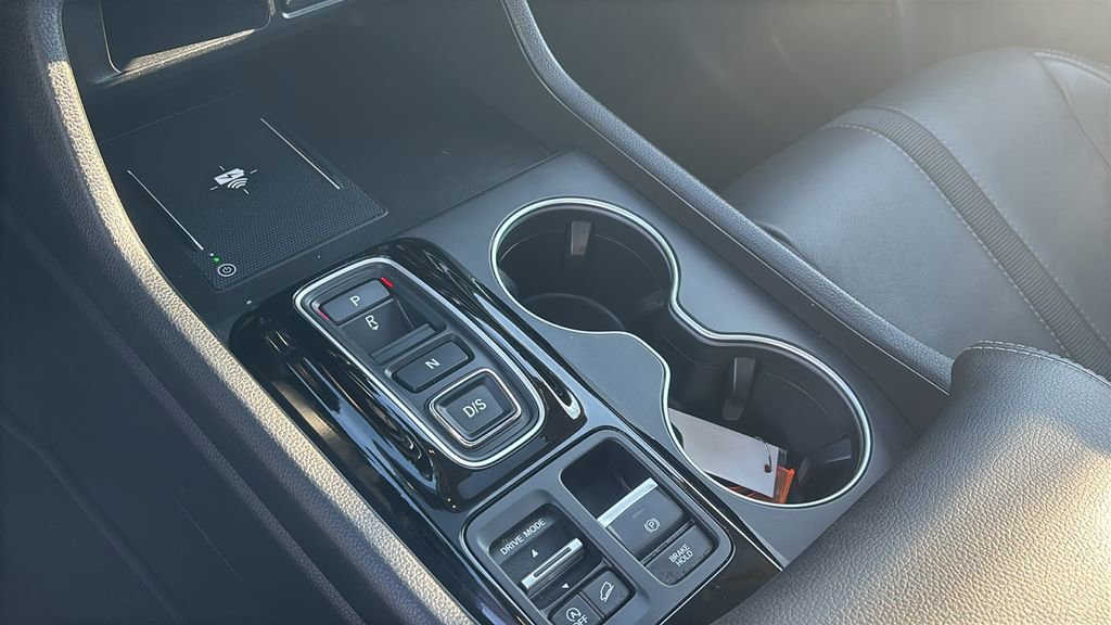 Used 2024 Honda Pilot Touring image 21