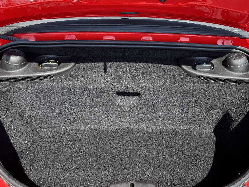 Used 2018 Porsche 718 Boxster RWD image 11