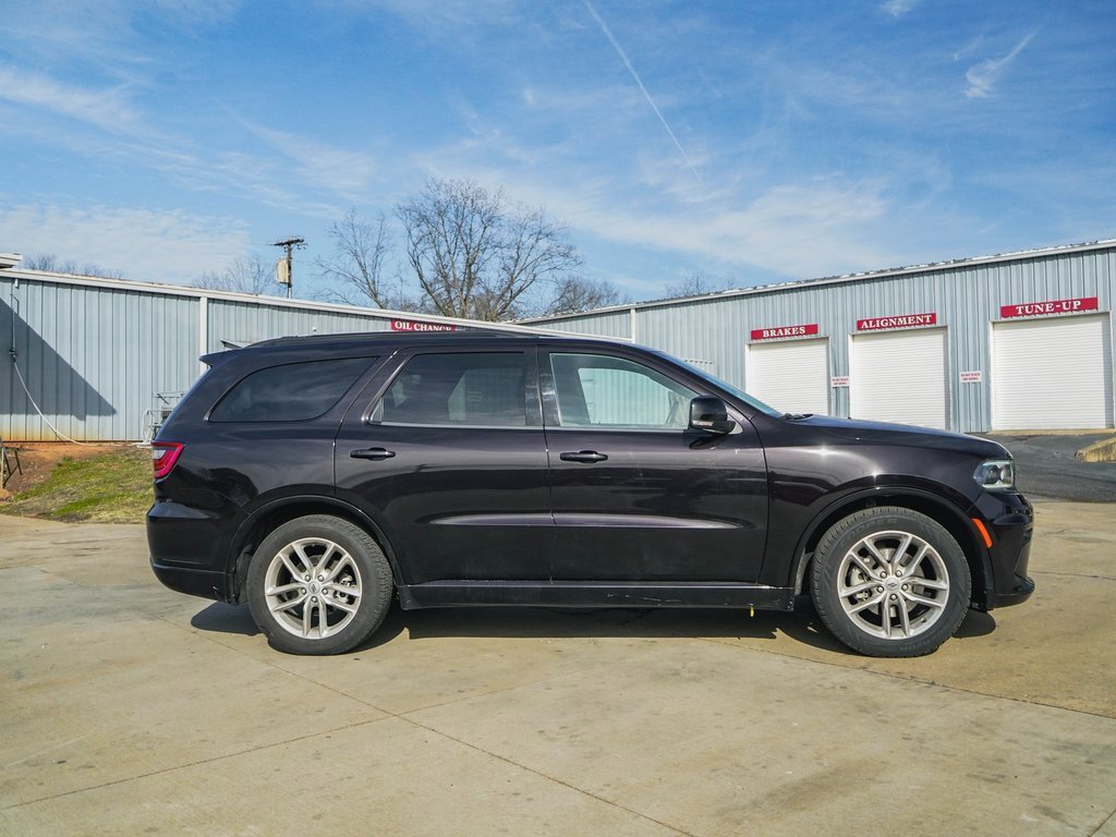 Used 2024 Dodge Durango GT image 3