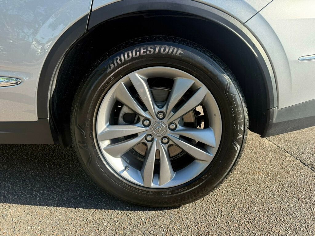 Used 2025 Acura MDX FWD image 10