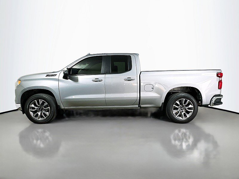 Used 2023 Chevrolet Silverado 1500 LT w/ Z71 Off-Road Package image 4