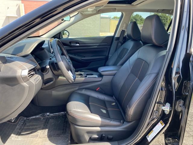 Used 2021 Nissan Altima 2.5 SR w/ SR Premium Package FWD image 14