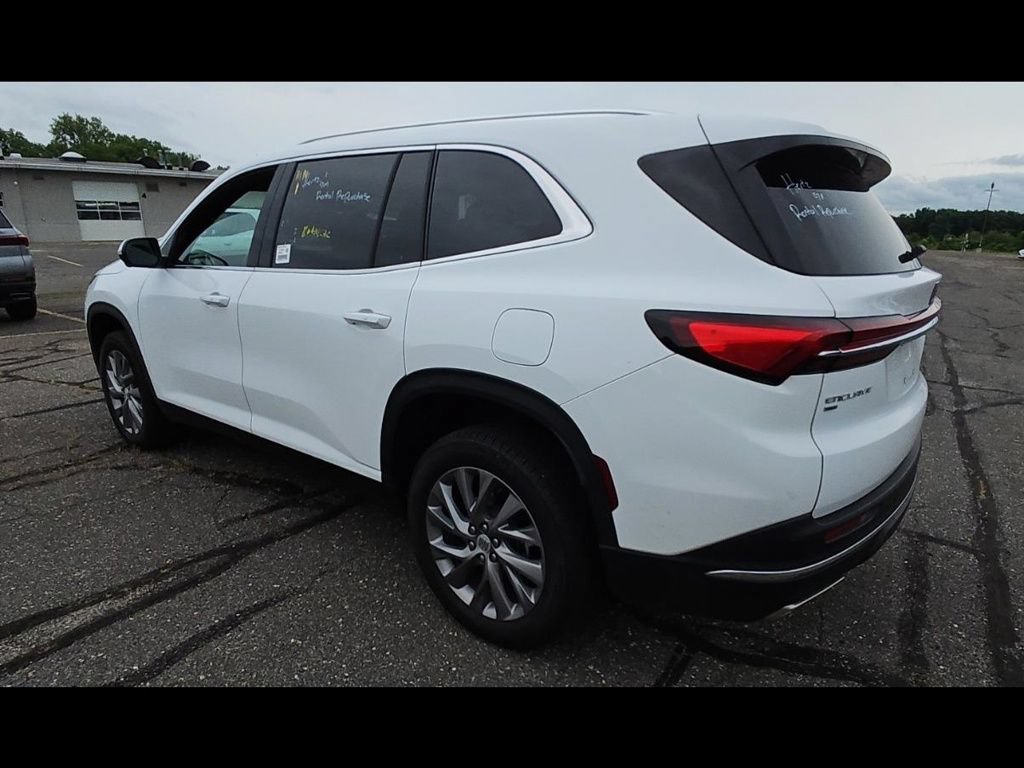 Used 2026 Buick Enclave Preferred AWD/4WD image 5