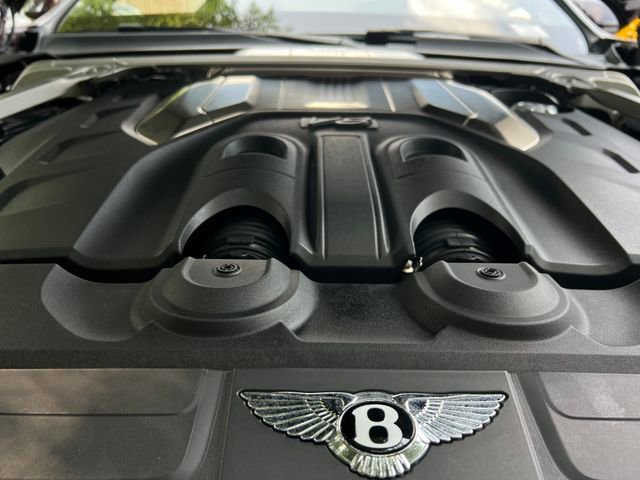 Used 2020 Bentley Continental GT image 33