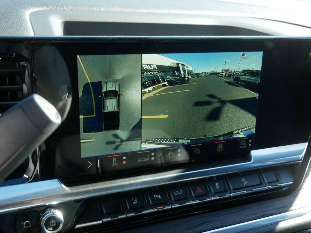 New 2026 GMC Sierra 3500 SLT w/ SLT Premium Package image 15