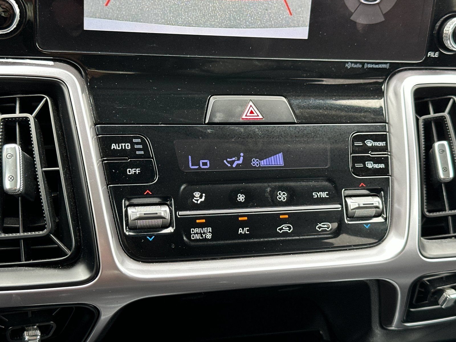 Certified 2023 Kia Sorento EX FWD image 30