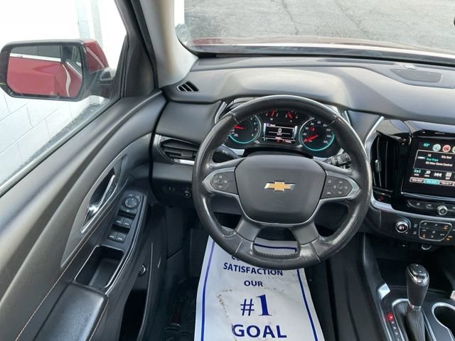 Used 2018 Chevrolet Traverse LT image 24